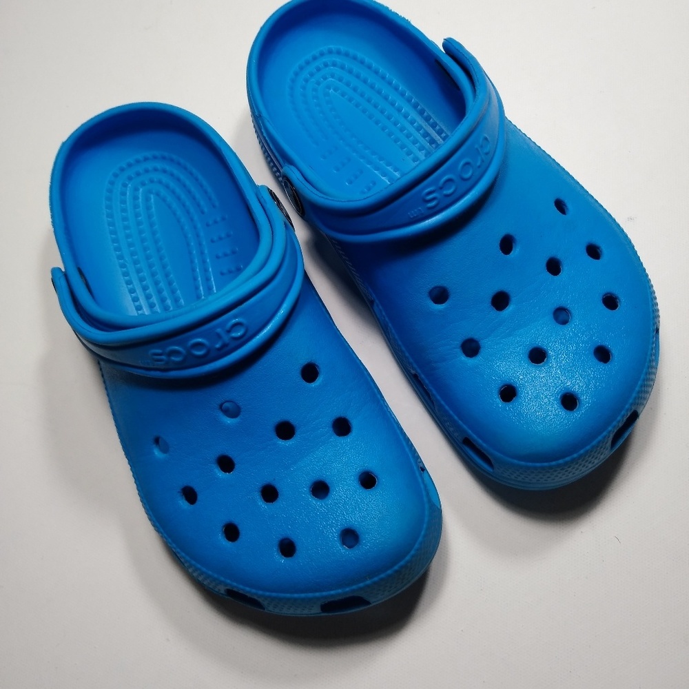 Crocs - Picture 2 of 3